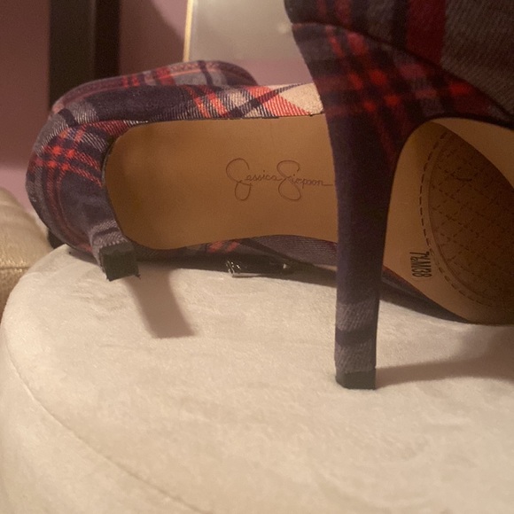 Jessica Simpson booties - Picture 4 of 4